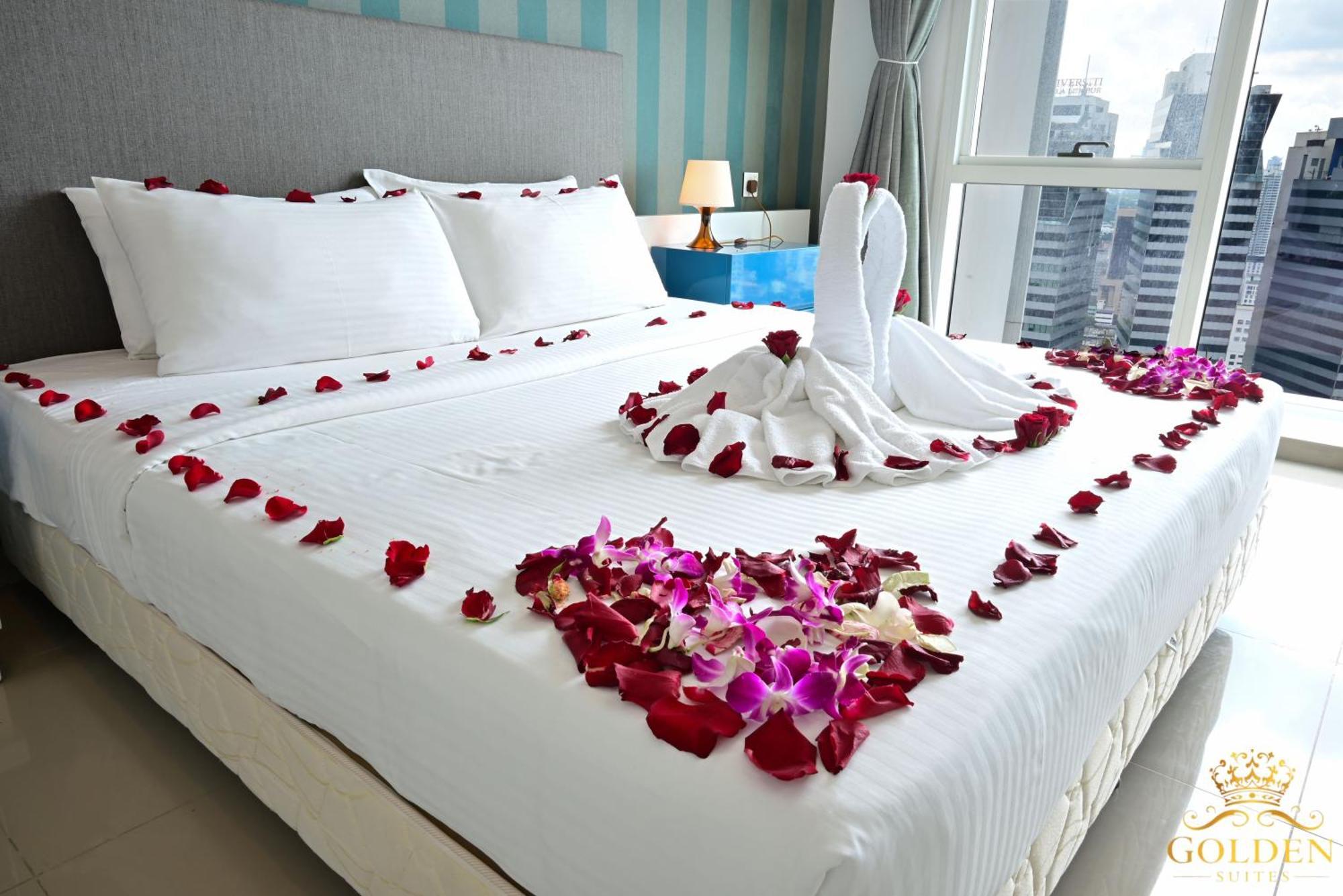 Golden Suites At Platinum Klcc Kuala Lumpur Esterno foto